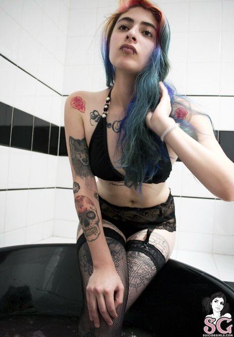 Karenzio pornstar exclusive image