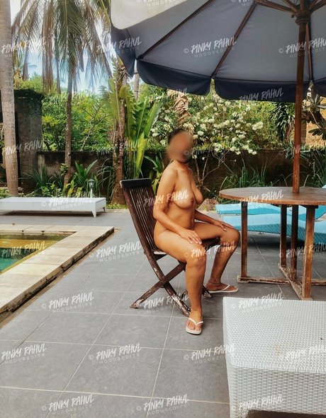 PinkyRahul3 model hot photo