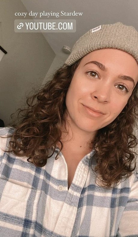 Natalie Gold pornstar perfect picture