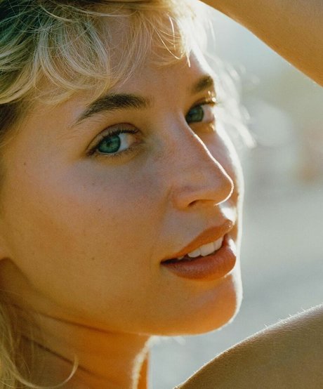 Beatriz De Brito xxx pornstar pics