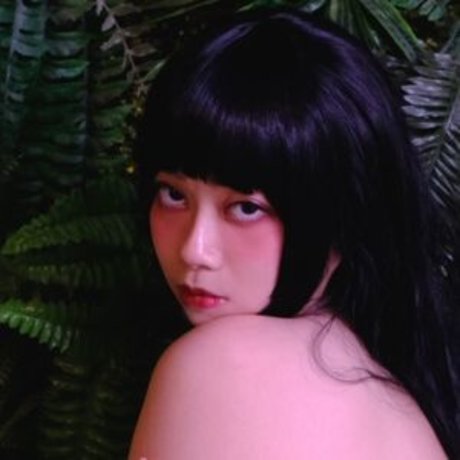 Hieey Heika pretty pornstar archive