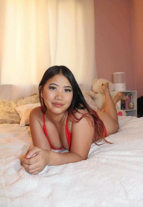 asia lee9 beautiful actress pictures