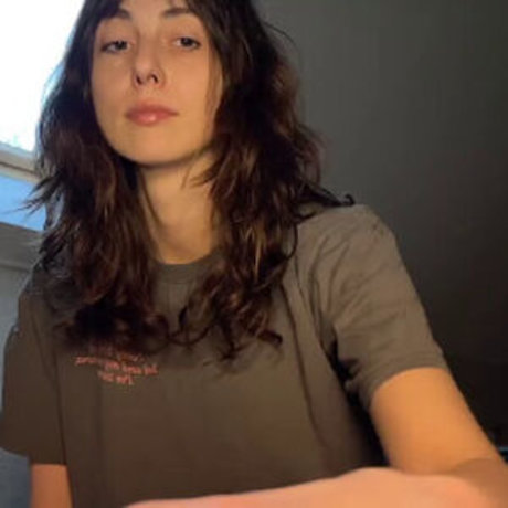 indiebroadcaster star hot photo