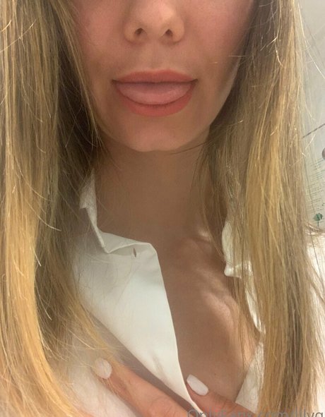 lilyq exclusive pornstar pics