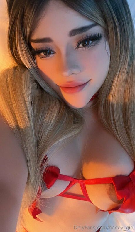 Honeygiri nudes model photos
