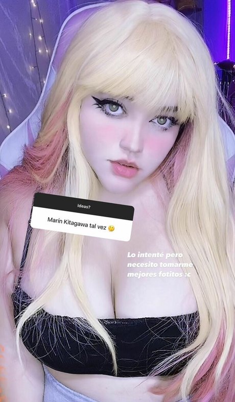 Honeygiri adult model photo