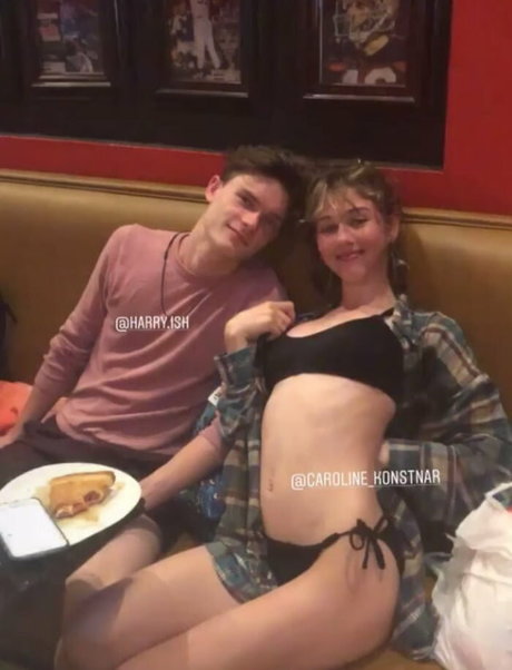 carolinekonstnar model pretty pic