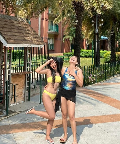 nininplays pornstar high quality photo