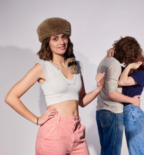 Dev Lemons exclusive model gallery