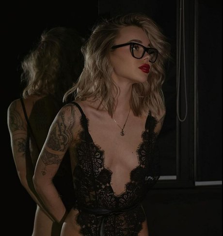 im yuleila adult actress archive