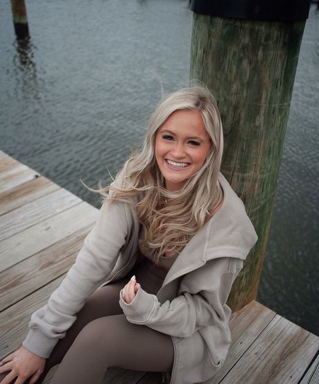 Jen Cardinal adult model galleries