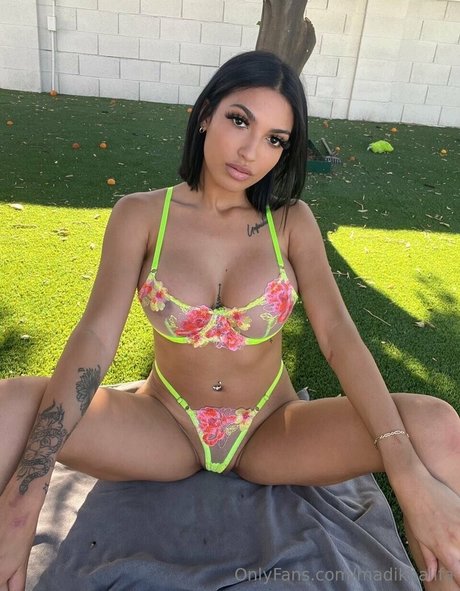 madikhalifa model nudes images