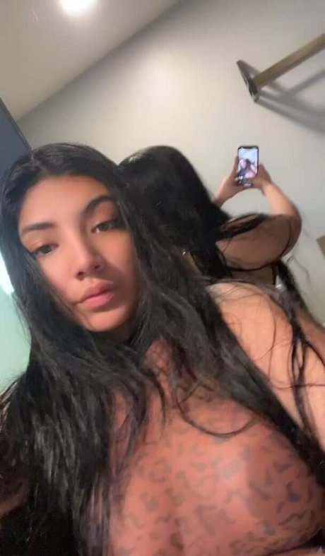 Jocyi I sex star photo