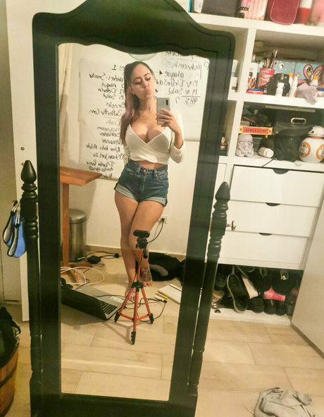 baal T model sex images