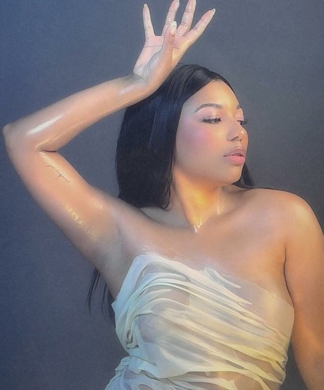 thai ladyboy onlyfans hot sex images