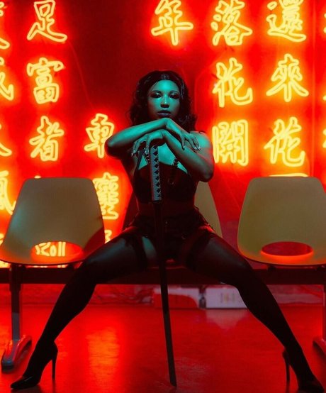 Mica Burton pretty actress gallery