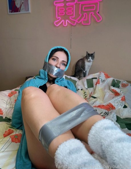 Honeyiknowyouknow art pornstar galleries