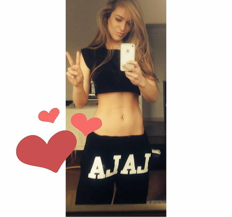 Kinga Kujawska xxx model photos