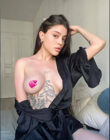 comedian onlyfans art nude images