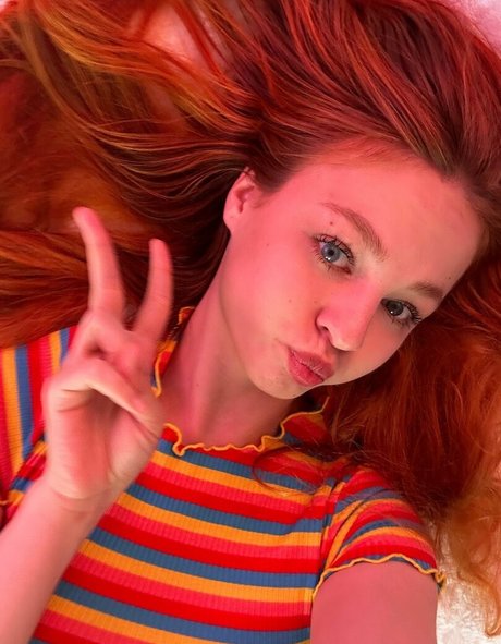 Sonya Rivers model hot pics