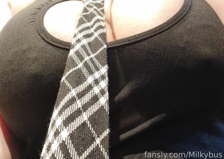 Milkybus beautiful model image