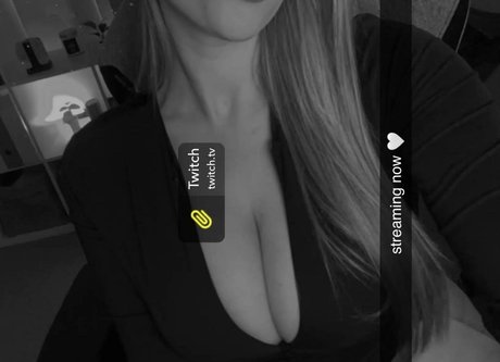 squirt teen onlyfans pornographic image