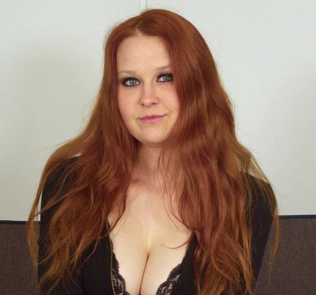 Goddess Julia pornstar nude pics