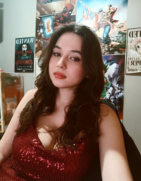 supermire beautiful actress pic