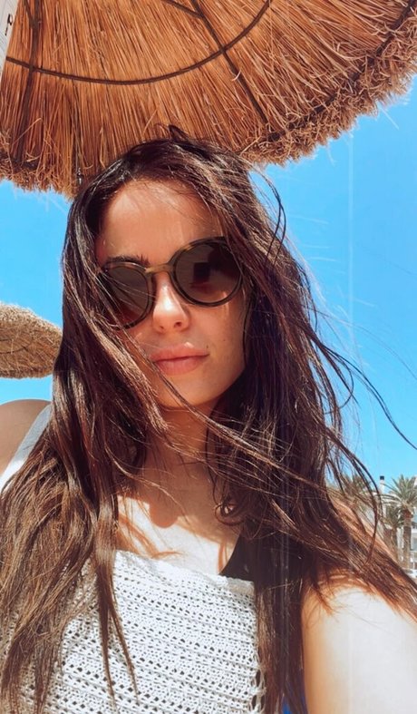 Megan L star beautiful pic