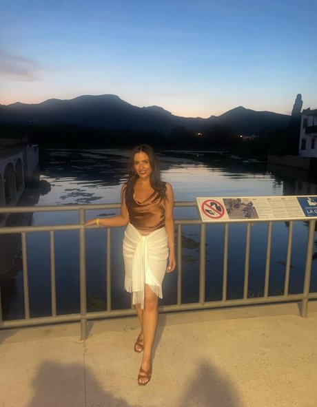 Megan L pornographic model image