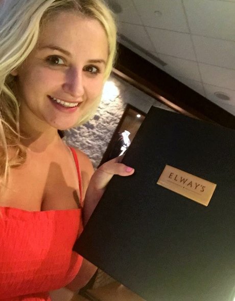 Jackie K model porn gallery