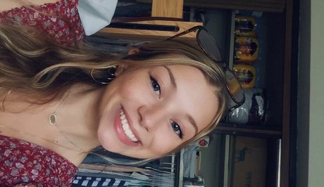 cfnm onlyfans beautiful xxx pic