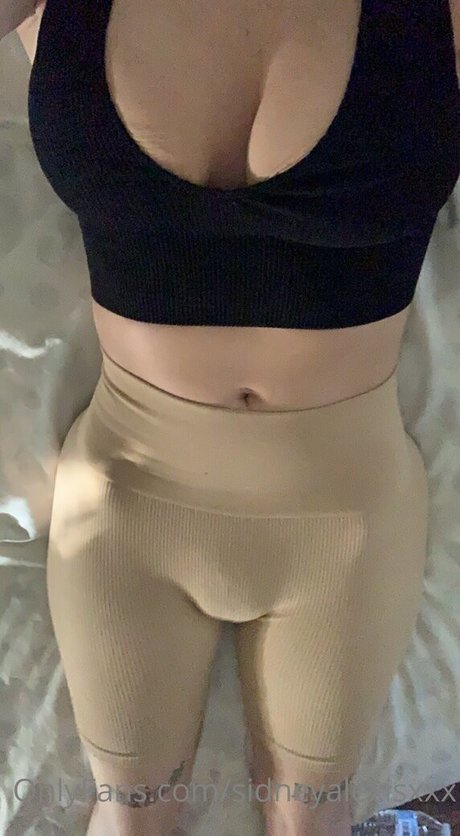 teen lesbian onlyfans free naked picture