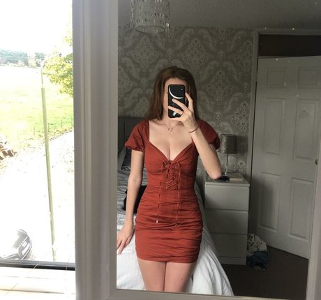 Alicia Ivatt star beautiful pic