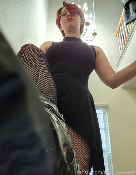 GodQueen99 pornographic actress picture