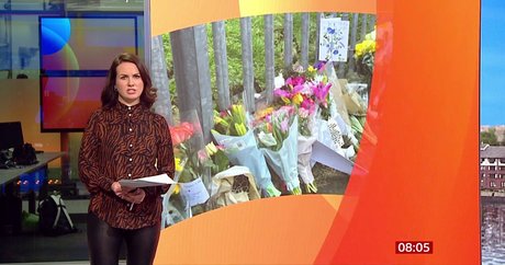 Nina Warhurst model free images