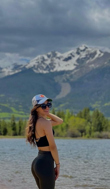 glasses blowjob onlyfans art naked gallery