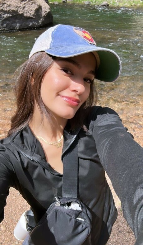 Andrea Guti rrez nude model img