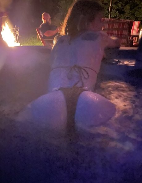 bb apathy model art pics