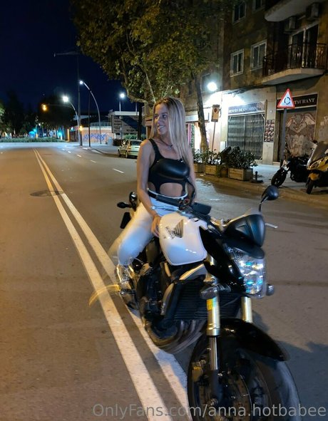 tiktok stars onlyfans art xxx photo