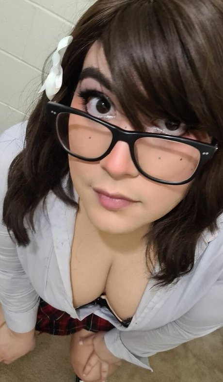 KittyFrills pornographic model archive