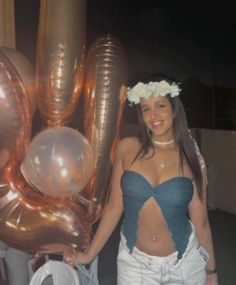 May Cohen exclusive model images