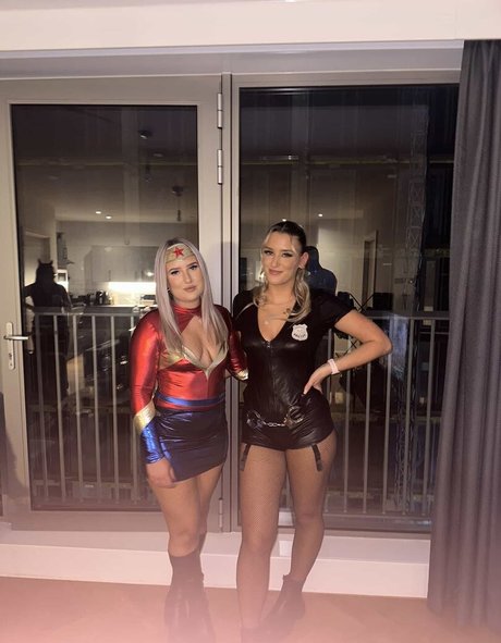 Hol Grace star perfect pic