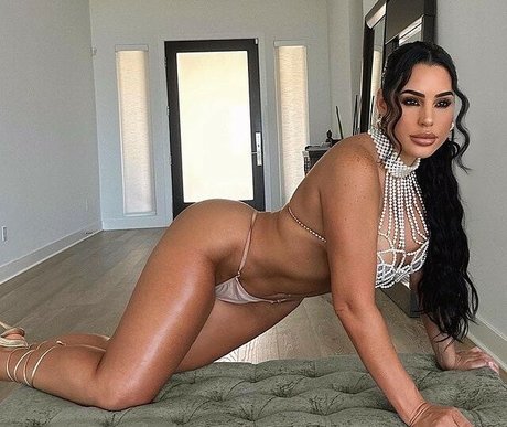 Stephanie Ball nudes pornstar img