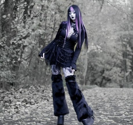 CreepyCassy free model galleries