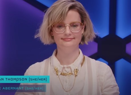 Siobhan Thompson star adult images