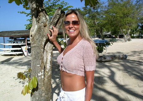 hedogirlfree porn model photo