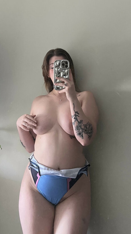 yourmuse hot star archive