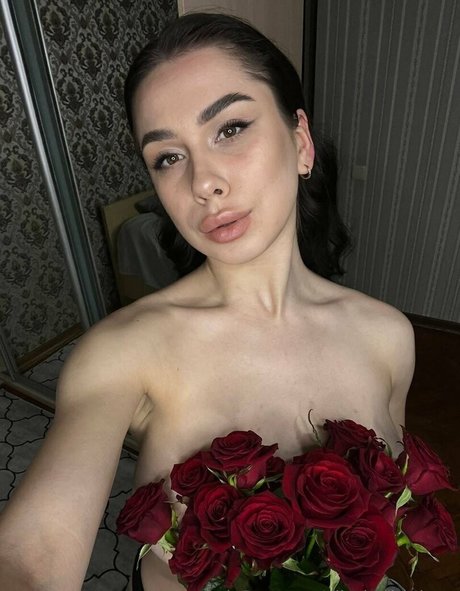 elizabeth natural art actress picture