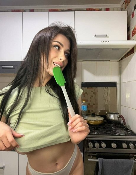 elizabeth natural star sex images